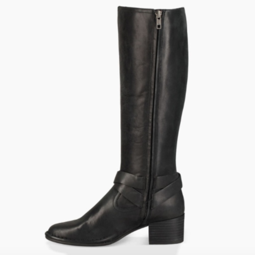NWT Ugg Black Leather Bandara Tall Boots
